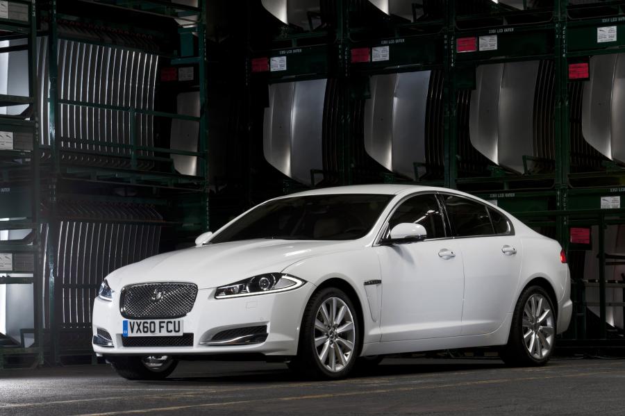  Jaguar XF 2011 года  (фото 79 из 79)
